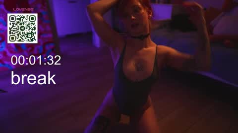 Lika ginger  Jessy blond   online show from 10/17/25, 03:10