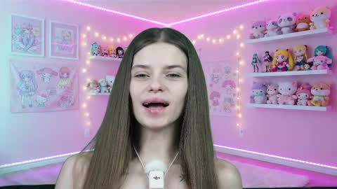 sukie_spooky online show from 04/16/26, 10:05