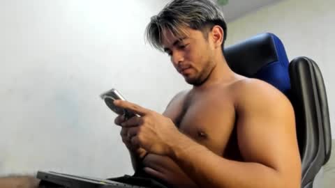 sukuna_hara online show from 11/19/25, 02:11