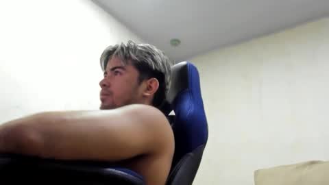 sukuna_hara online show from 11/21/25, 01:43