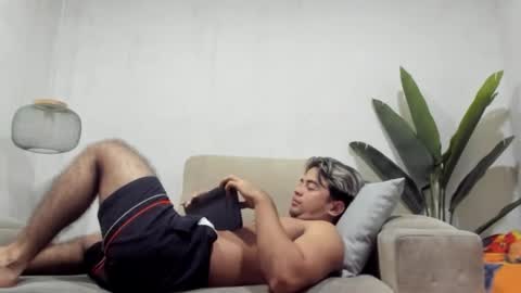 sukuna_hara online show from 11/25/25, 01:22