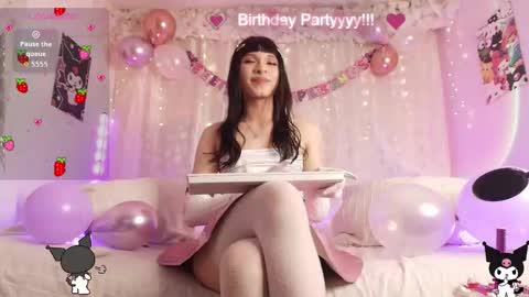 Snapshot of sukybelah chatting on 10/23/25, 03:06 Elita Bella online show from 10/23/25, 03:06