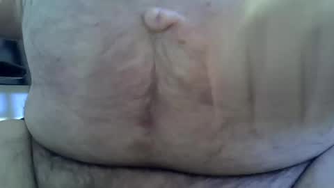 Snapshot of sull670775 chatting on 07/23/26, 10:29 sull670775 online show from 07/23/26, 10:29