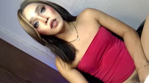 sultry_sirenxx online show from 09/15/25, 04:18