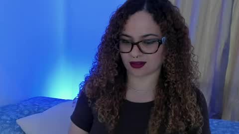 Snapshot of sultrysecrets_ chatting on 04/30/26, 08:57 Ann online show from 04/30/26, 08:57