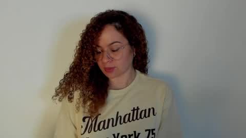 Snapshot of sultrysecrets_ chatting on 05/20/26, 06:47 Ann online show from 05/20/26, 06:47