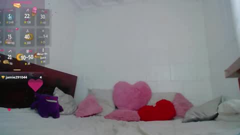 Summer online show from 10/28/25, 08:33