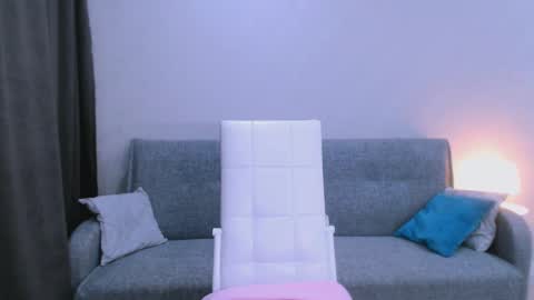 Christina online show from 10/19/25, 03:45