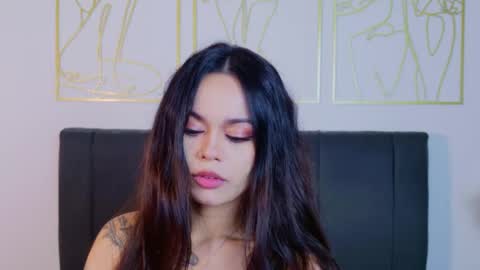 OnlyFans summer holiday online show from 05/02/26, 05:34