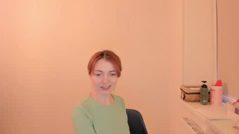 Snapshot of summer_preston chatting on 04/28/26, 04:23 Summer Preston online show from 04/28/26, 04:23