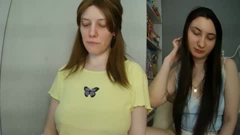 summerbluesky online show from 05/05/26, 04:04