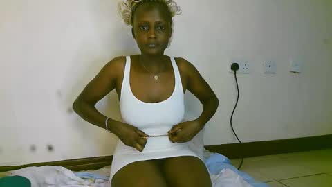 summerdew online show from 04/12/26, 09:20