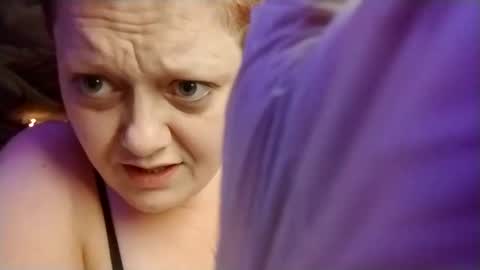 Summer Divine online show from 03/11/25, 10:51