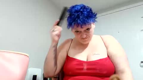 Summer Divine online show from 11/10/25, 02:21