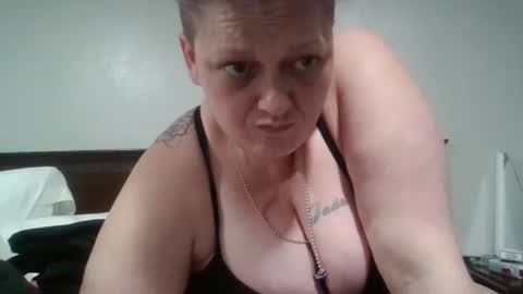 Summer Divine online show from 11/20/25, 01:39