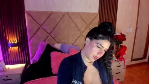       -  - online show from 02/02/26, 03:00