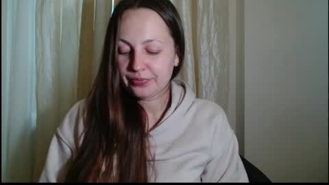 Snapshot of sun__shadow chatting on 11/05/25, 12:27 sun__shadow online show from 11/05/25, 12:27