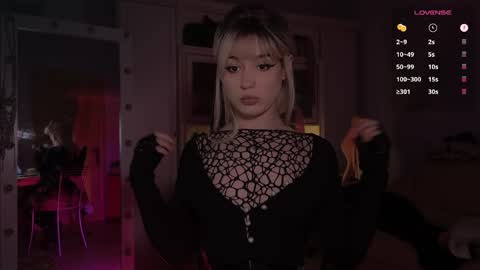 Miss Nelly online show from 04/20/26, 07:59