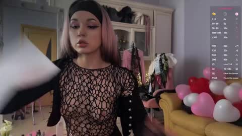 Miss Nelly online show from 06/02/26, 01:24