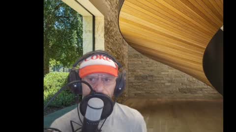 Snapshot of sunbeatshower chatting on 01/08/25, 06:20 sunbeatshower online show from 01/08/25, 06:20