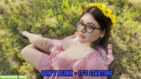 Tina. Im topless model  online show from 03/29/26, 08:58