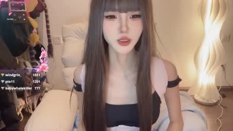 Snapshot of sunflowerbbb chatting on 03/08/25, 09:40 coco online show from 03/08/25, 09:40