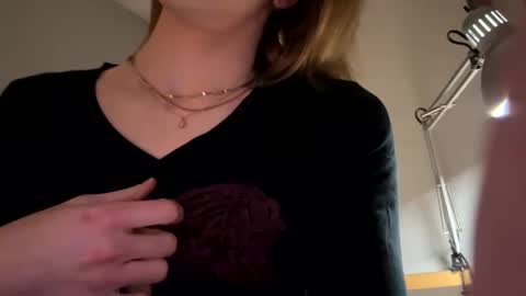 sunfun1992 online show from 01/12/25, 02:14