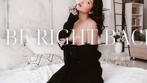 Snapshot of sunlovedamily chatting on 12/06/24, 01:29 Amy online show from 12/06/24, 01:29