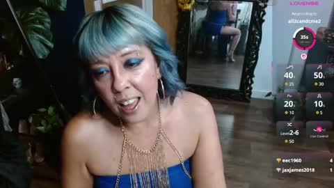 Snapshot of sunni_hottie chatting on 06/07/26, 02:16 Sunni Knight online show from 06/07/26, 02:16