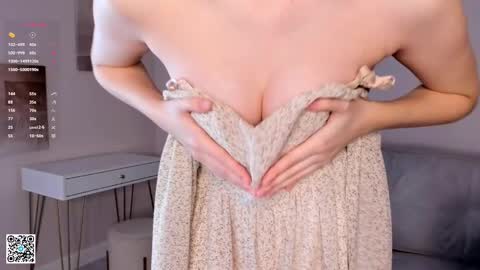 Lily online show from 02/28/25, 02:20