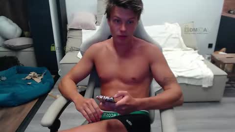 Alice and Sergey online show from 09/21/25, 08:49