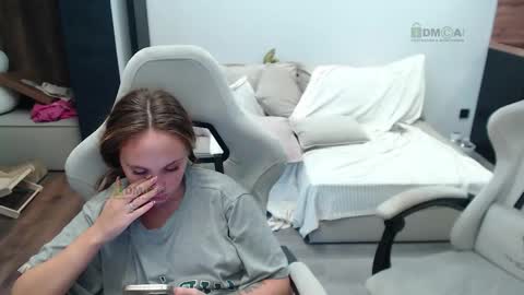 Alice and Sergey online show from 10/16/25, 07:53