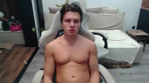 Alice and Sergey online show from 10/30/25, 07:47