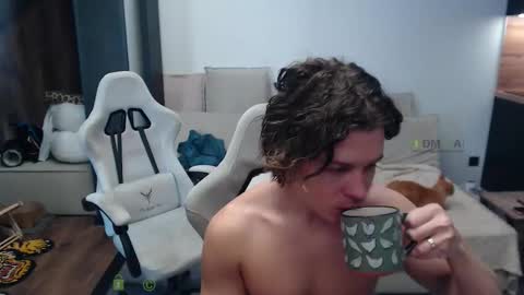 Alice and Sergey online show from 02/21/26, 06:36