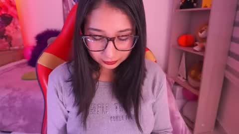 SUNNY online show from 12/17/25, 01:11