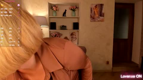 Sunny Katty online show from 12/03/25, 08:56