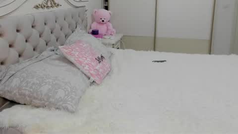 Vanessa online show from 04/20/26, 05:21