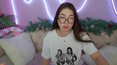 Snapshot of sunny_sweetyy chatting on 01/11/25, 05:20 S U N N Y online show from 01/11/25, 05:20