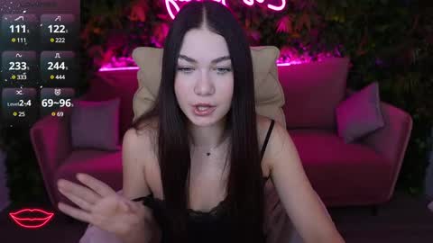 Snapshot of sunny_sweetyy chatting on 03/11/25, 02:40 S U N N Y online show from 03/11/25, 02:40