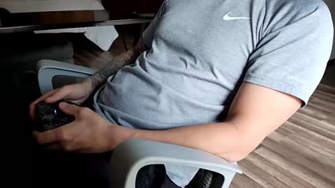 sunny valentine online show from 10/12/25, 12:48