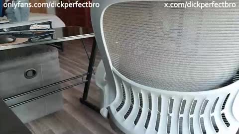 sunny valentine online show from 11/19/25, 03:12