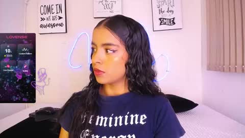  Sunny  online show from 02/03/25, 09:39