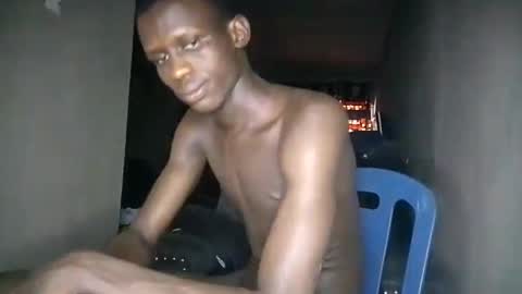 Sunnyblack2 online show from 03/05/25, 10:44