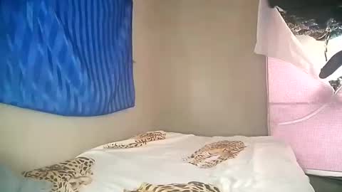 Sunnyblack2 online show from 03/11/25, 10:40