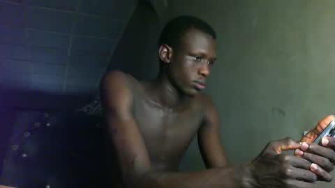 Sunnyblack2 online show from 10/05/25, 10:13