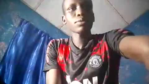 Sunnyblack2 online show from 04/11/26, 09:24