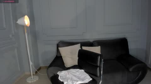 Sunny Rivers online show from 03/29/26, 04:40