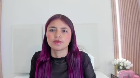 sunnywhitee online show from 05/06/26, 11:15