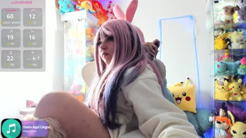 Snapshot of sunofureku_melody chatting on 12/18/24, 09:08 RAVENCLAU GIRL online show from 12/18/24, 09:08