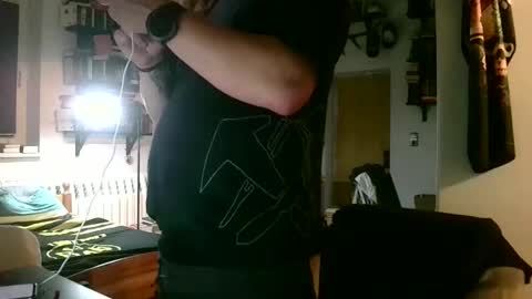 sunr1sa online show from 10/13/25, 05:13